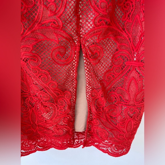 STYLESTALKER Stella Midi Dress off shoulder lace back zip slit red size M - Picture 7 of 11